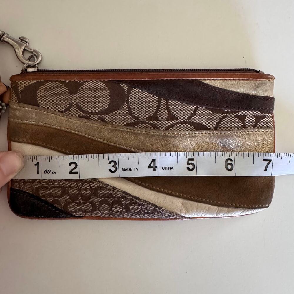 Coach Vintage Y2K Wave Patchwork Brown Tan Signature Metallic Wristlet Clutch - Picture 7 of 8